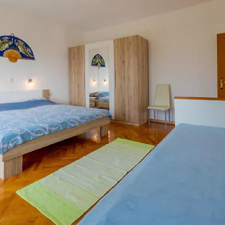 Appartamento Fuer 5 Personen Ca 65 Qm In Crikvenica, Kvarner Bucht Und Umgebung *