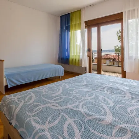 Fuer 5 Personen Ca 65 Qm In Crikvenica, Kvarner Bucht Und Umgebung Appartamento