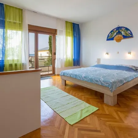 Fuer 5 Personen Ca 65 Qm In Crikvenica, Kvarner Bucht Und Umgebung Appartamento *
